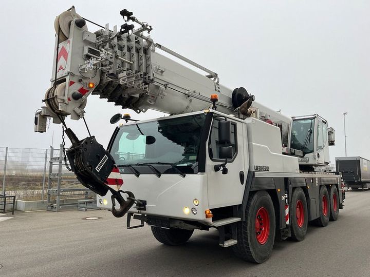 Explore Crane Lifting Tasks: An Overview of Methods, Safety, and Planning