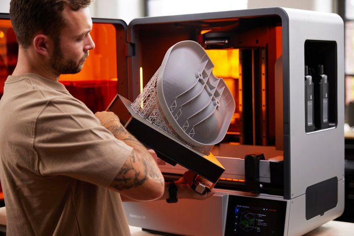 Industrial 3D Printing vs Traditional Manufacturing: Explore Differences, Benefits, Facts, Tips, and Expert Insights