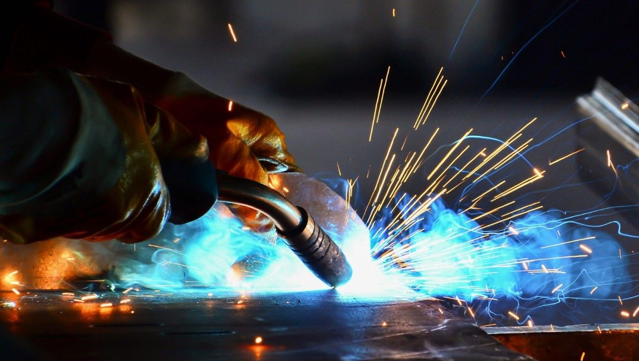 Explore Welding Machine Rentals: Overview, Basics, Key Facts & Expert Advice