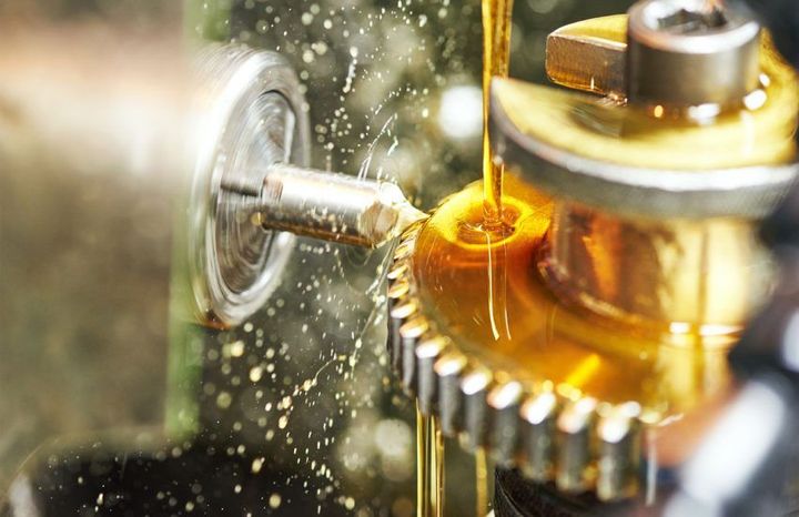 Industrial Lubricants Information Guide: Explanation, Benefits, and Best Practices